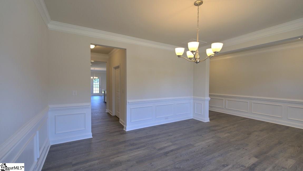 218 Raleighwood Lane Simpsonville, SC 29681 - Photo 6 of 36 Gallery Image 6