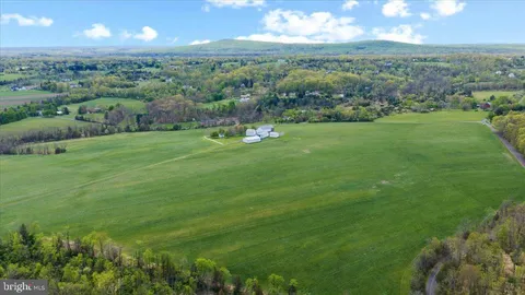 $3,250,000 | 215 Nockamixon Road, Kintnersville, PA 18930