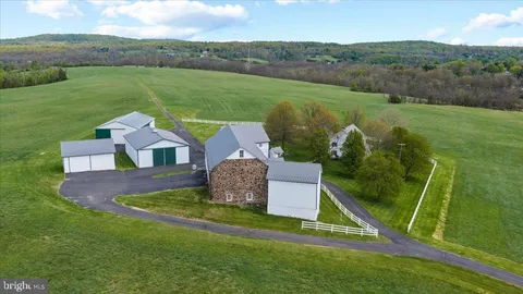 $3,250,000 | 215 Nockamixon Road, Kintnersville, PA 18930