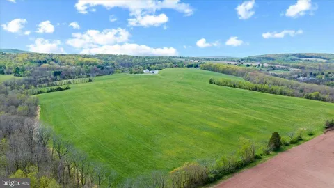 $3,250,000 | 215 Nockamixon Road, Kintnersville, PA 18930