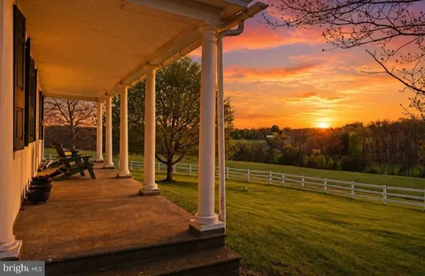 $3,250,000 | 215 Nockamixon Road, Kintnersville, PA 18930