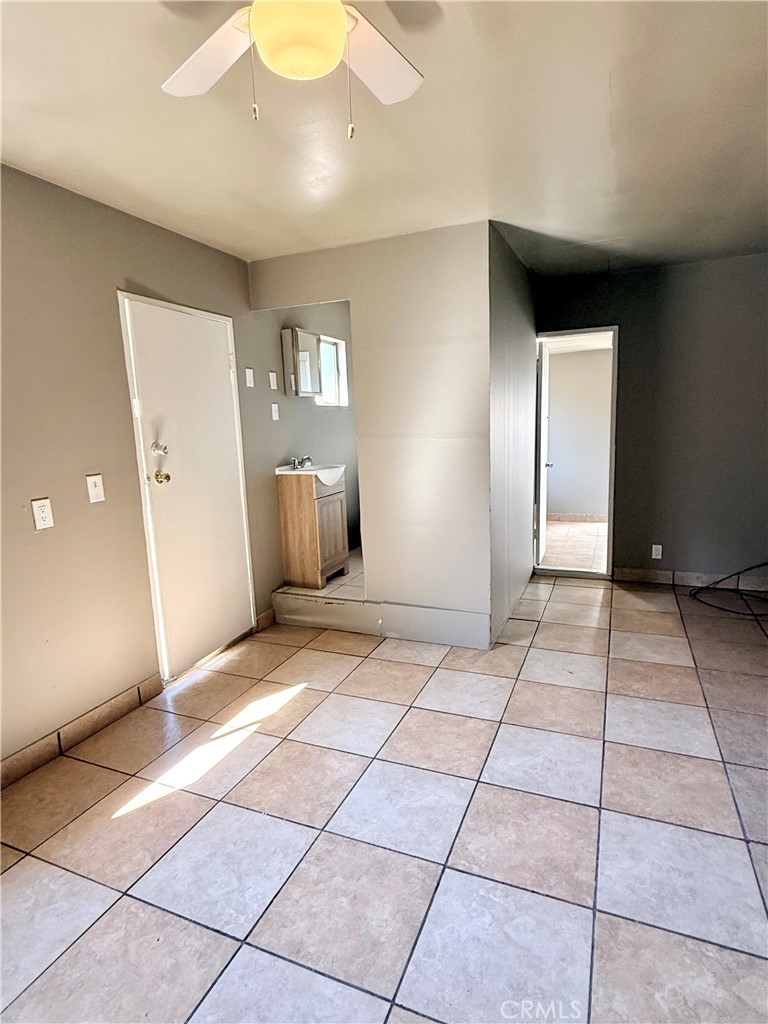 7731 Ferncola Avenue Sun Valley, CA 91352 - Photo 25 of 29