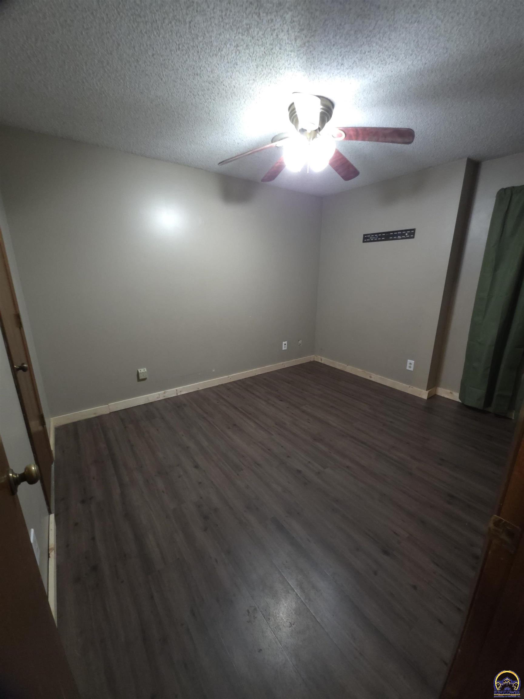 17086 114 Road Hoyt, KS 66440 - Photo 16 of 25 Gallery Image 16
