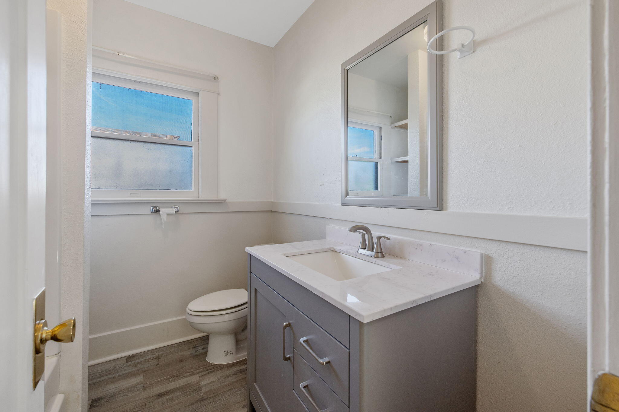 231 South F Street Exeter, CA 93221 - Photo 19 of 29 19-web-or-mls-713A7149