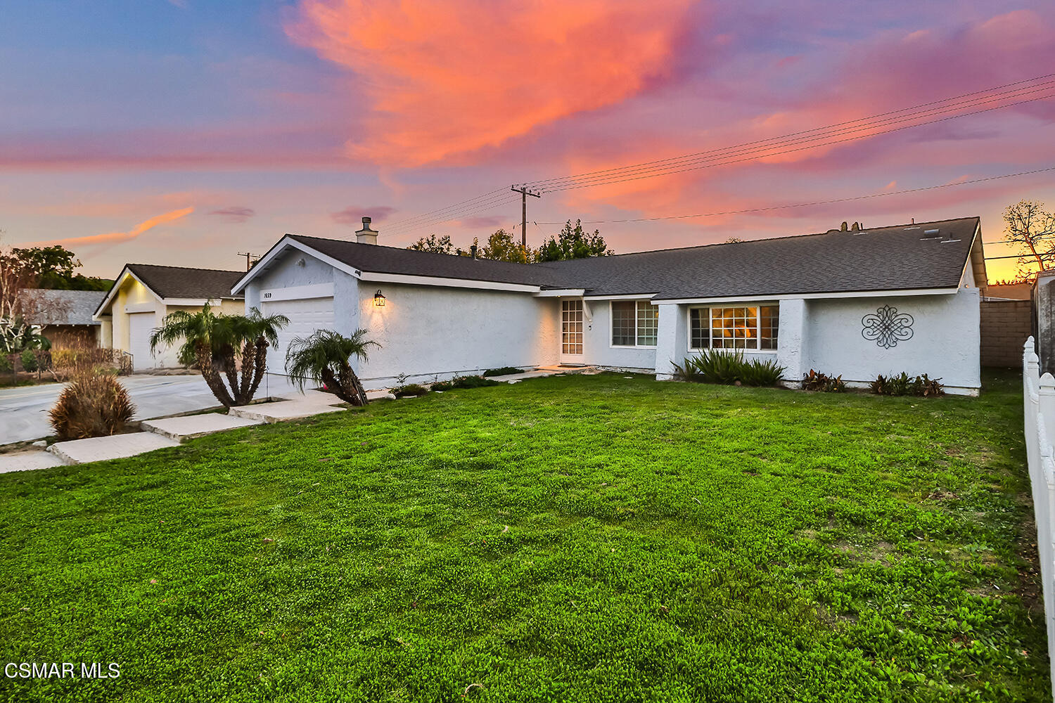 1659 Darrah Avenue Simi Valley, CA 93063 - Photo 2 of 36 aFront and Entry2