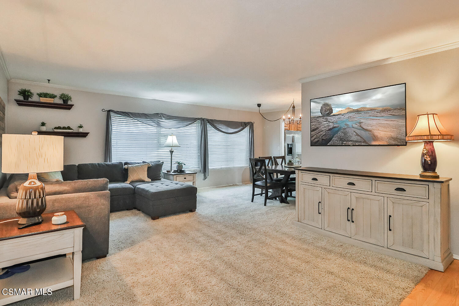 1659 Darrah Avenue Simi Valley, CA 93063 - Photo 6 of 36 bLiving and Dining2