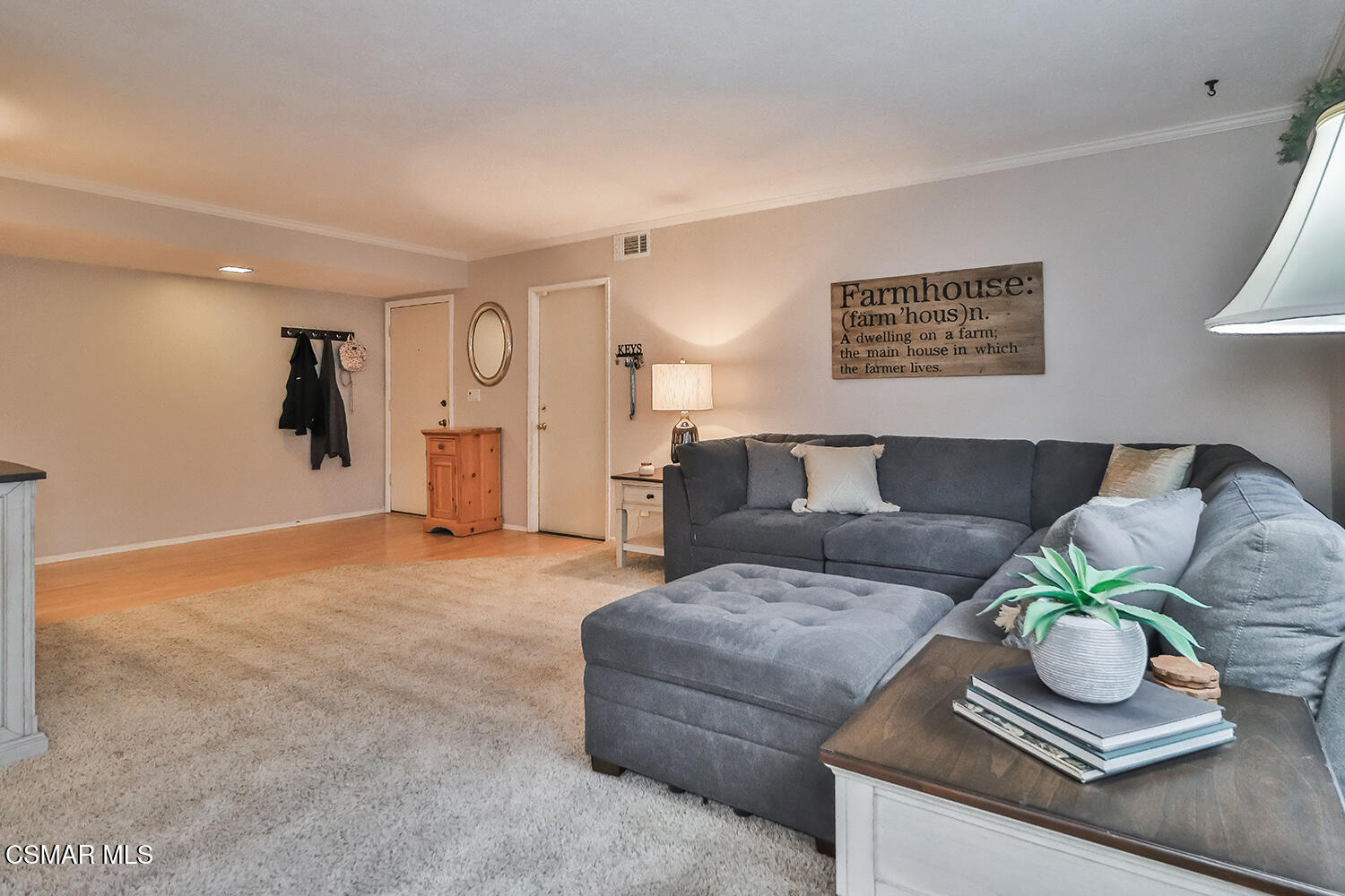 1659 Darrah Avenue Simi Valley, CA 93063 - Photo 7 of 36 bLiving and Dining3