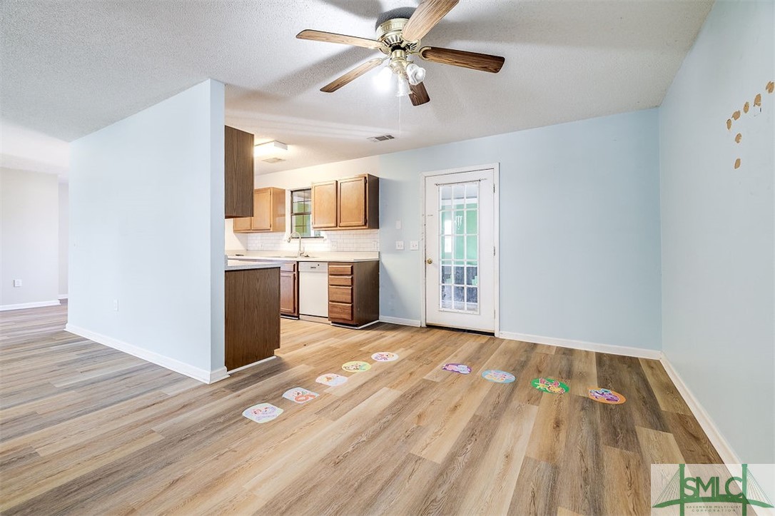 4 Longleaf Circle Pooler, GA 31322 - Photo 11 of 20