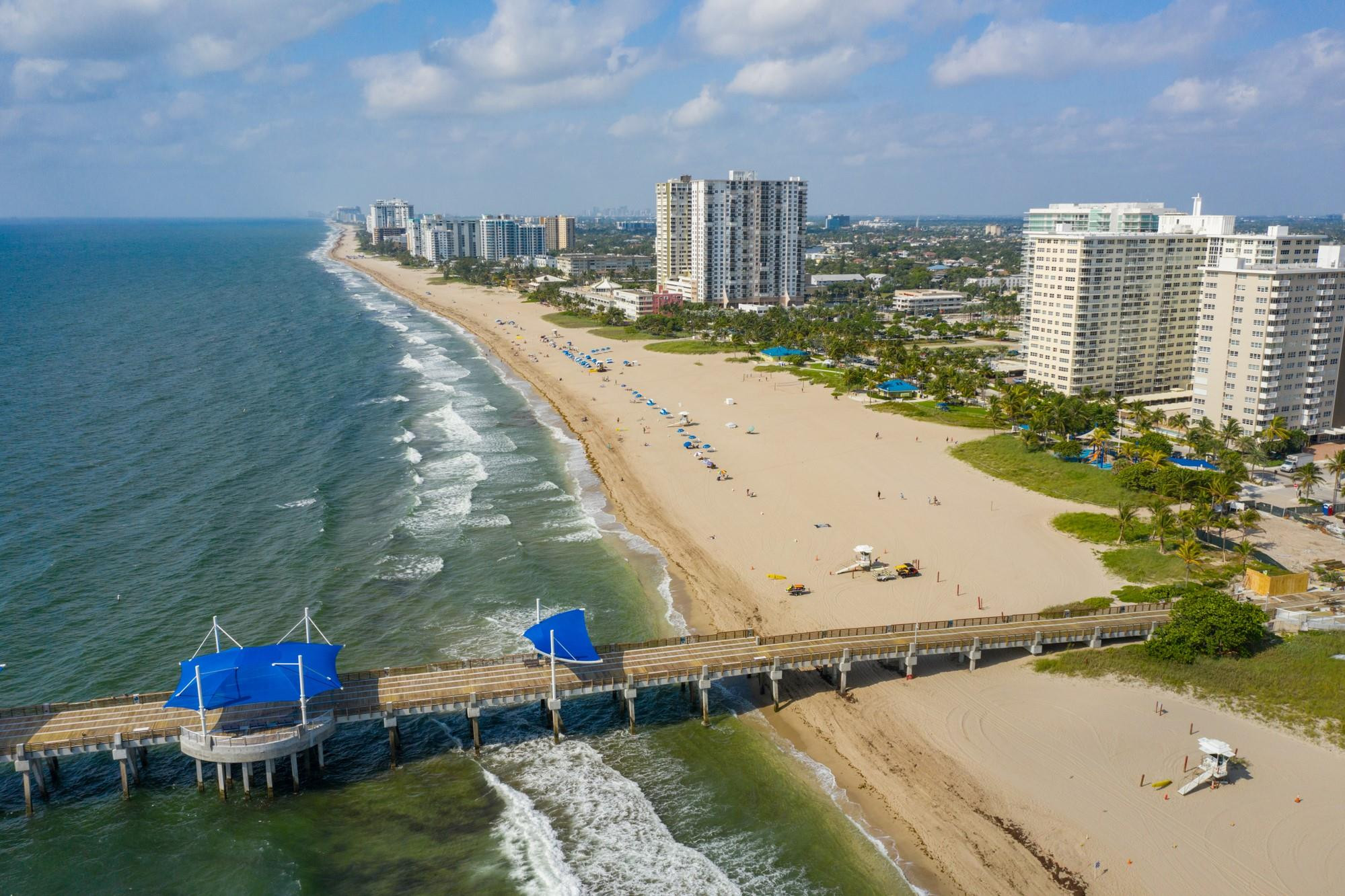 3205 Colony Club Road, Unit 1 Pompano Beach, FL 33062 - Photo 7 of 12 a view of a city from a terrace