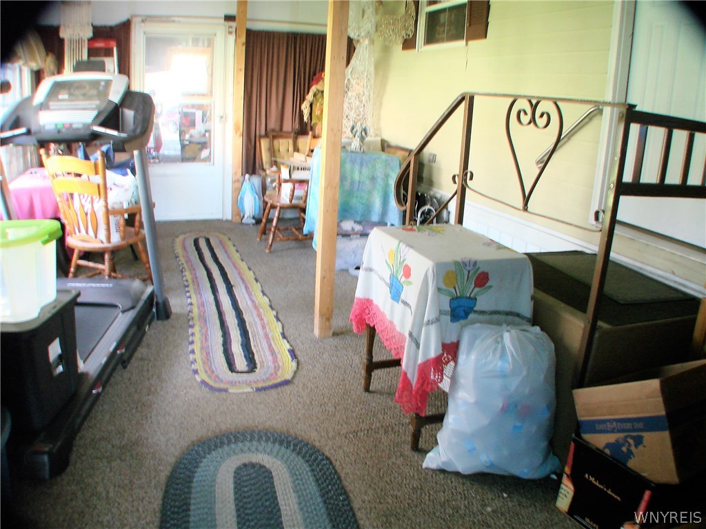 1047 Wish Circle East Aurora, NY 14052 - Photo 5 of 44