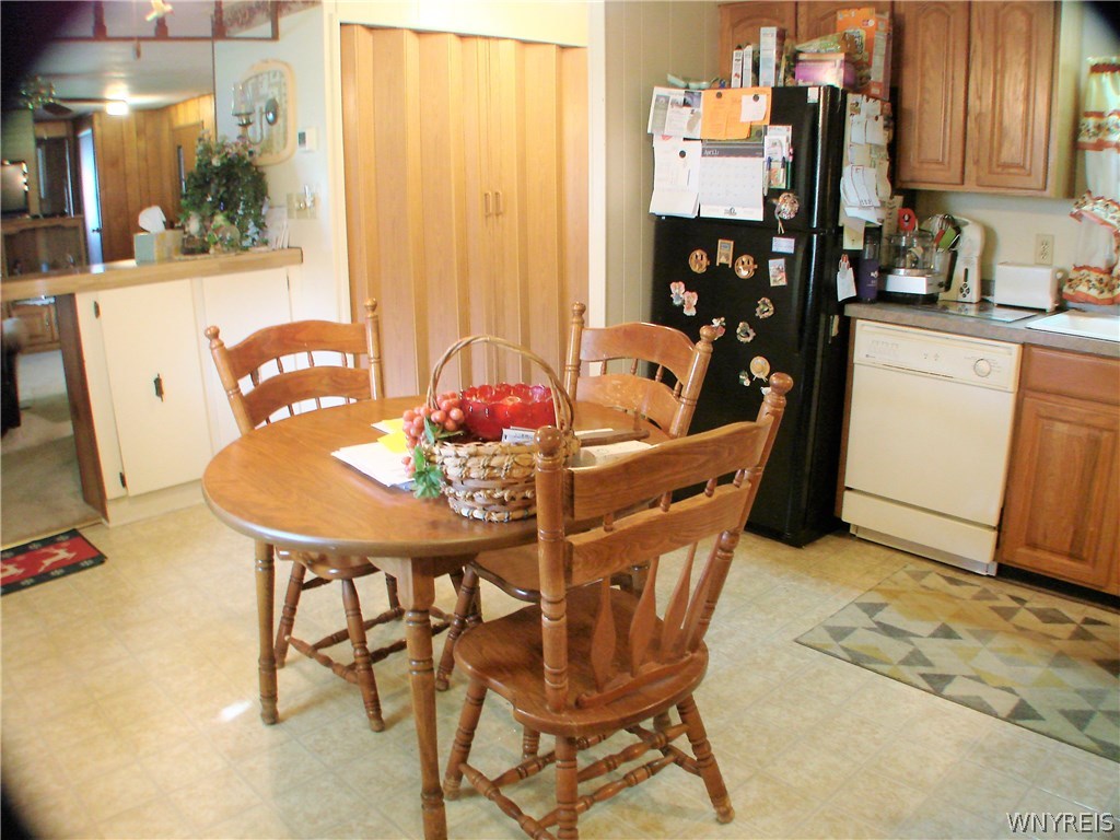 1047 Wish Circle East Aurora, NY 14052 - Photo 9 of 44