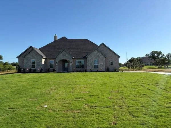 $514,900 | 112 Coalson Crossing, Azle, TX 76020