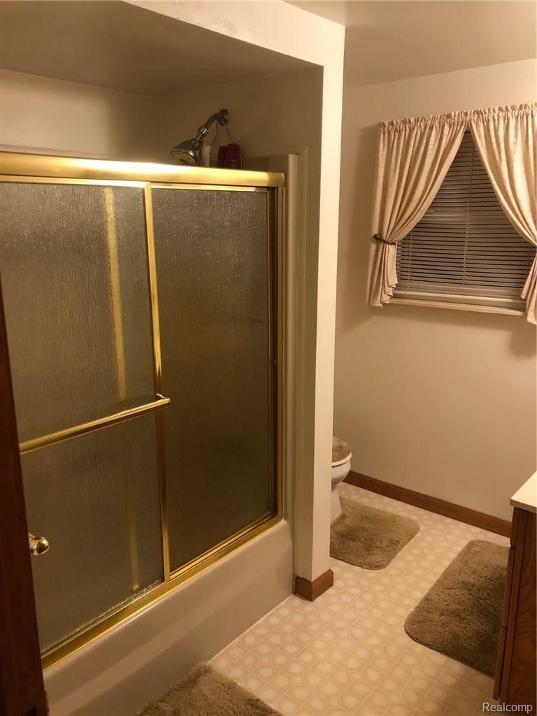 25820 Johns Road South Lyon, MI 48178 - Photo 20 of 28 IMG_6464.jpg
