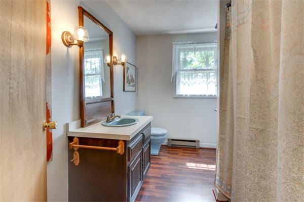 53 Old Bay Road Bolton, MA 01740 - Photo 17 of 29 Gallery Image 17