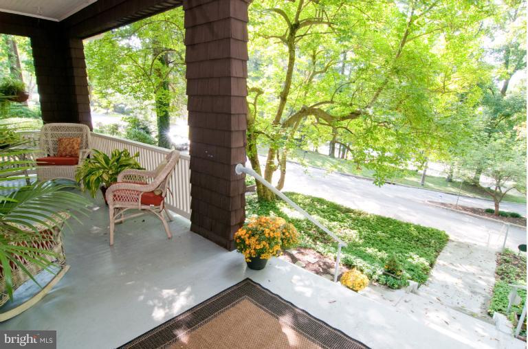 205 Club Road Baltimore, MD 21210 - Photo 2 of 26 Porch