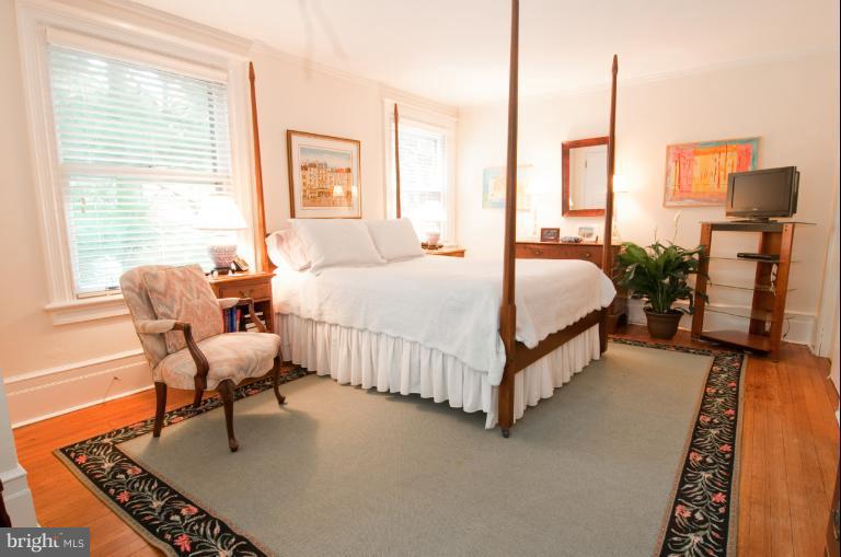 205 Club Road Baltimore, MD 21210 - Photo 25 of 26 Bedroom (Master)