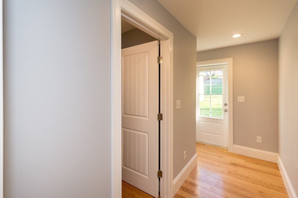 75 Main Street Hull, MA 02045 - Photo 12 of 30 Gallery Image 12