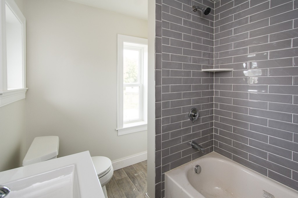 75 Main Street Hull, MA 02045 - Photo 22 of 30 Gallery Image 22