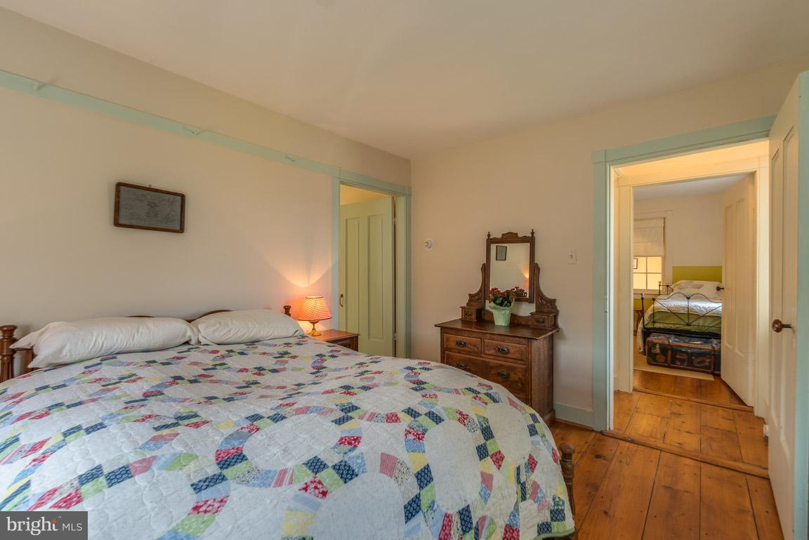 4600 Alesia Road Manchester, MD 21102 - Photo 22 of 30 Bedroom