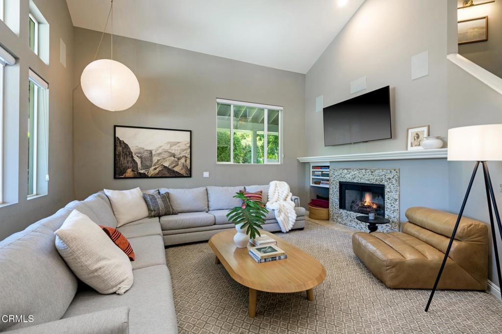 131 Christopher Lane Ojai, CA 93023 - Photo 2 of 30 131ChristopherLane_002