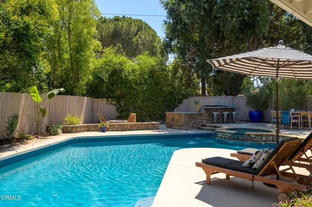 $1,780,000 | 131 Christopher Lane, Ojai, CA 93023