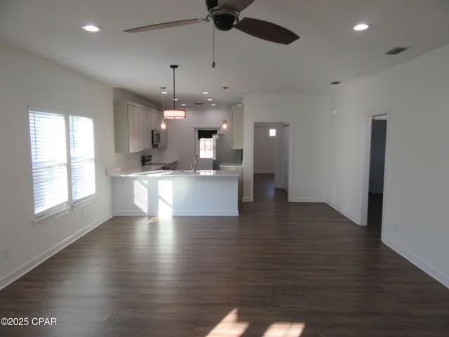 $1,995 | 2811 North Panama Avenue, Panama City, FL 32405