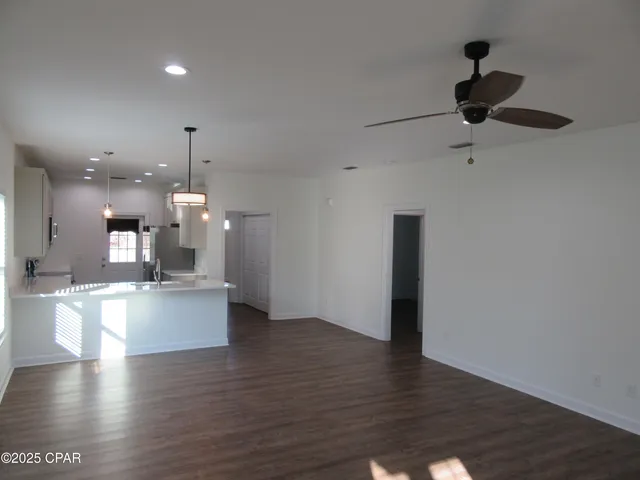 $1,995 | 2811 North Panama Avenue, Panama City, FL 32405