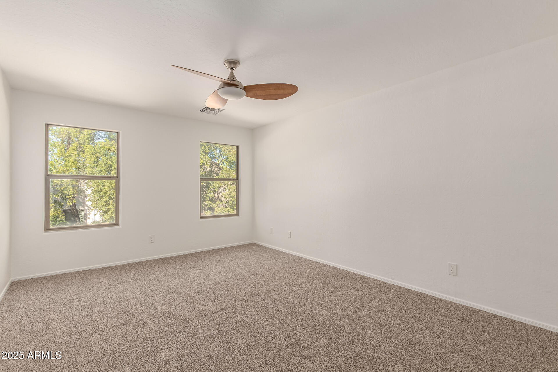 340 East Bradstock Way San Tan Valley, AZ 85140 - Photo 18 of 34 22-Bradstock