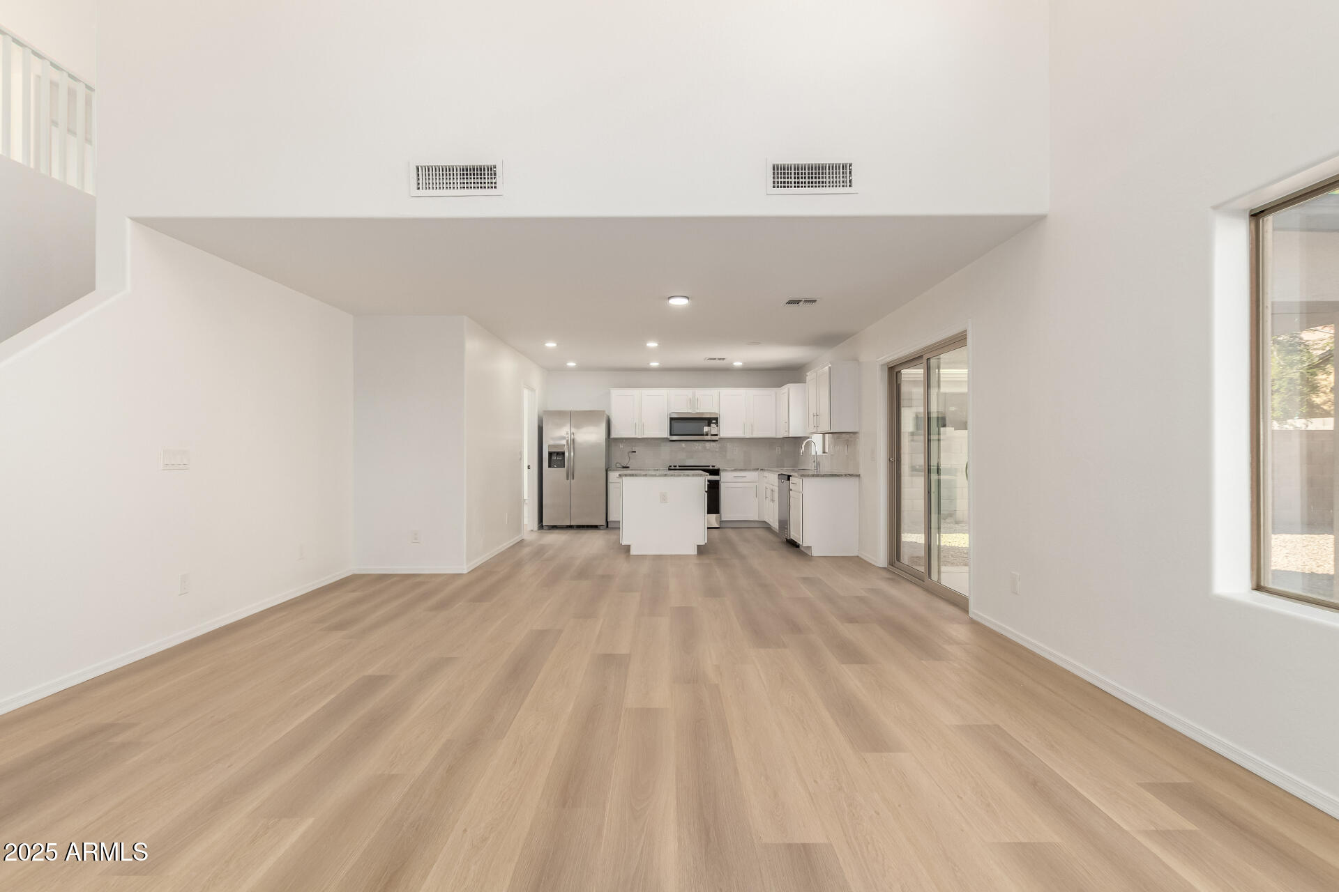 340 East Bradstock Way San Tan Valley, AZ 85140 - Photo 7 of 34 11-Bradstock