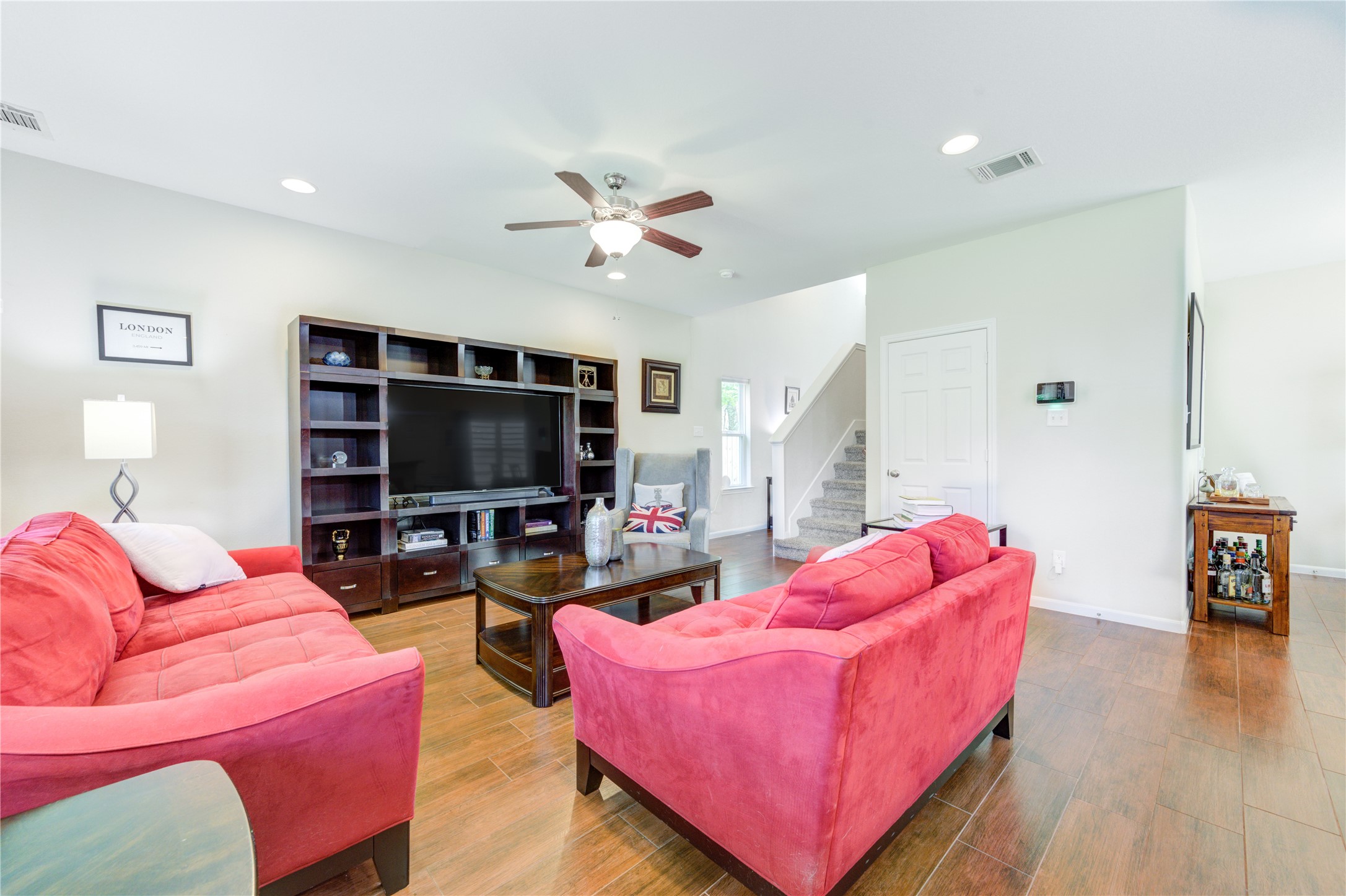 6314 Cebra Street Houston, TX 77091 - Photo 7 of 42