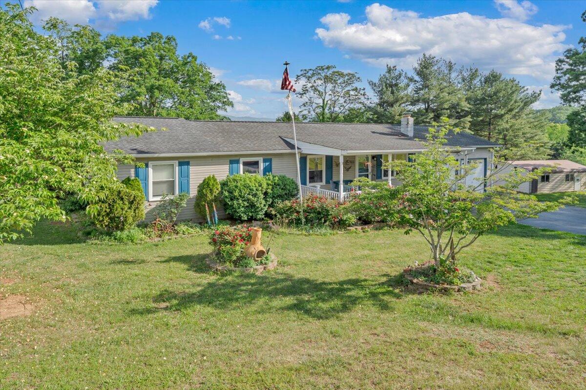 933 Martin McNeil Road Salem, VA 24153 - Photo 56 of 58 56-MIB07106