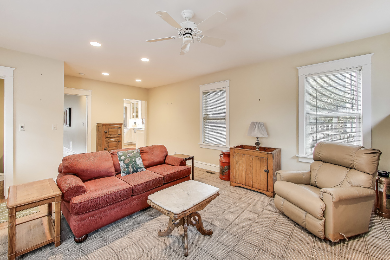 228 East Center Avenue Lake Bluff, IL 60044 - Photo 13 of 39 a living room with furniture and a window