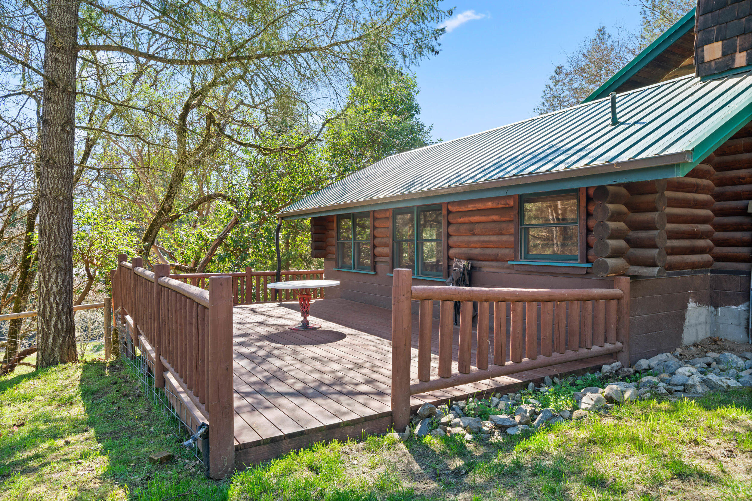 151 Kubli Road Grants Pass, OR 97527 - Photo 28 of 55
