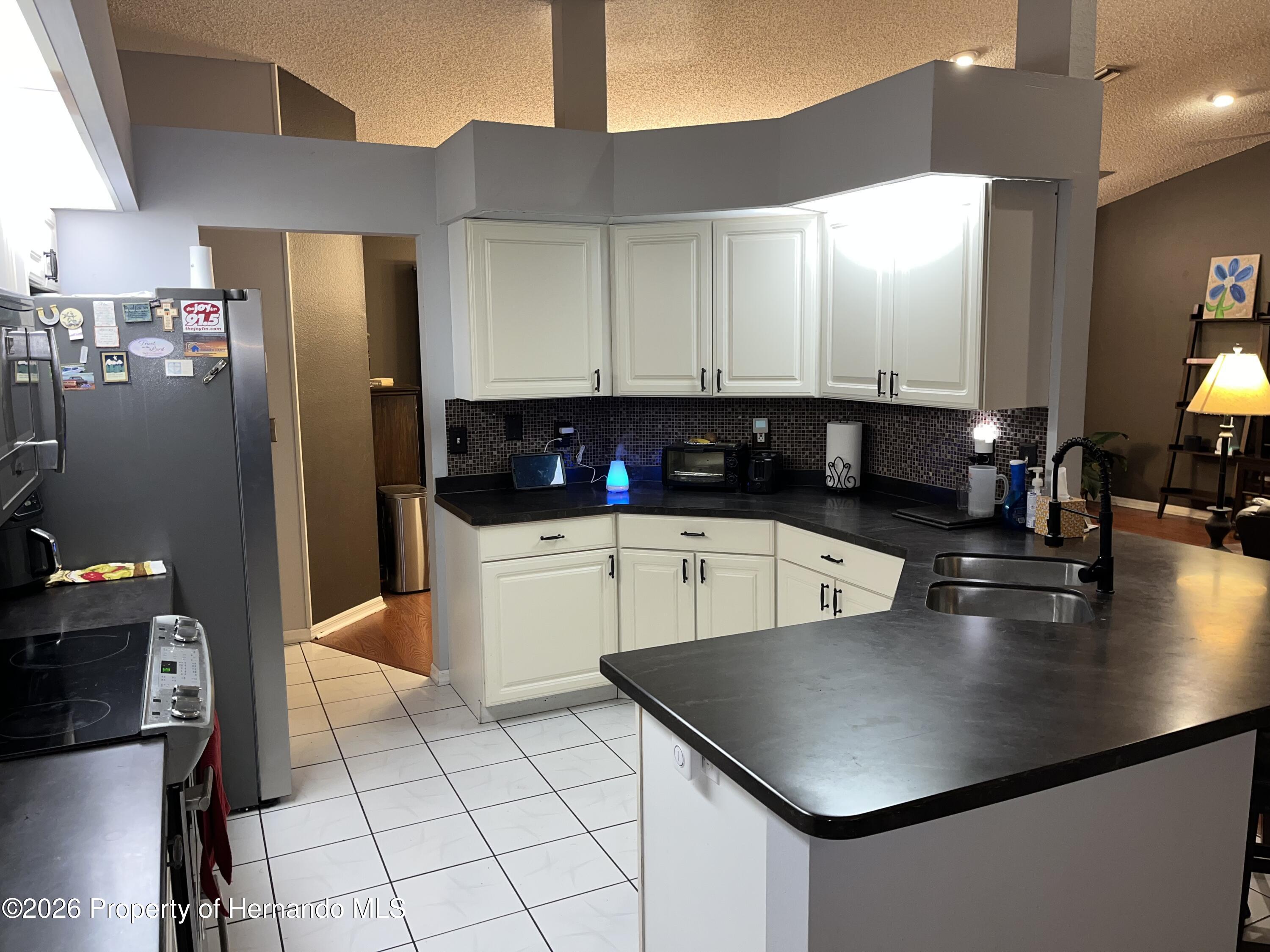 2583 Running Oak Court Spring Hill, FL 34608 - Photo 12 of 31