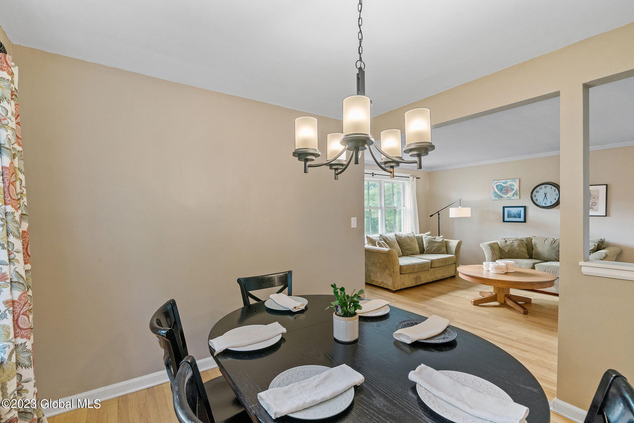 1102 Mohawk Road Niskayuna, NY 12309 - Photo 14 of 56 23