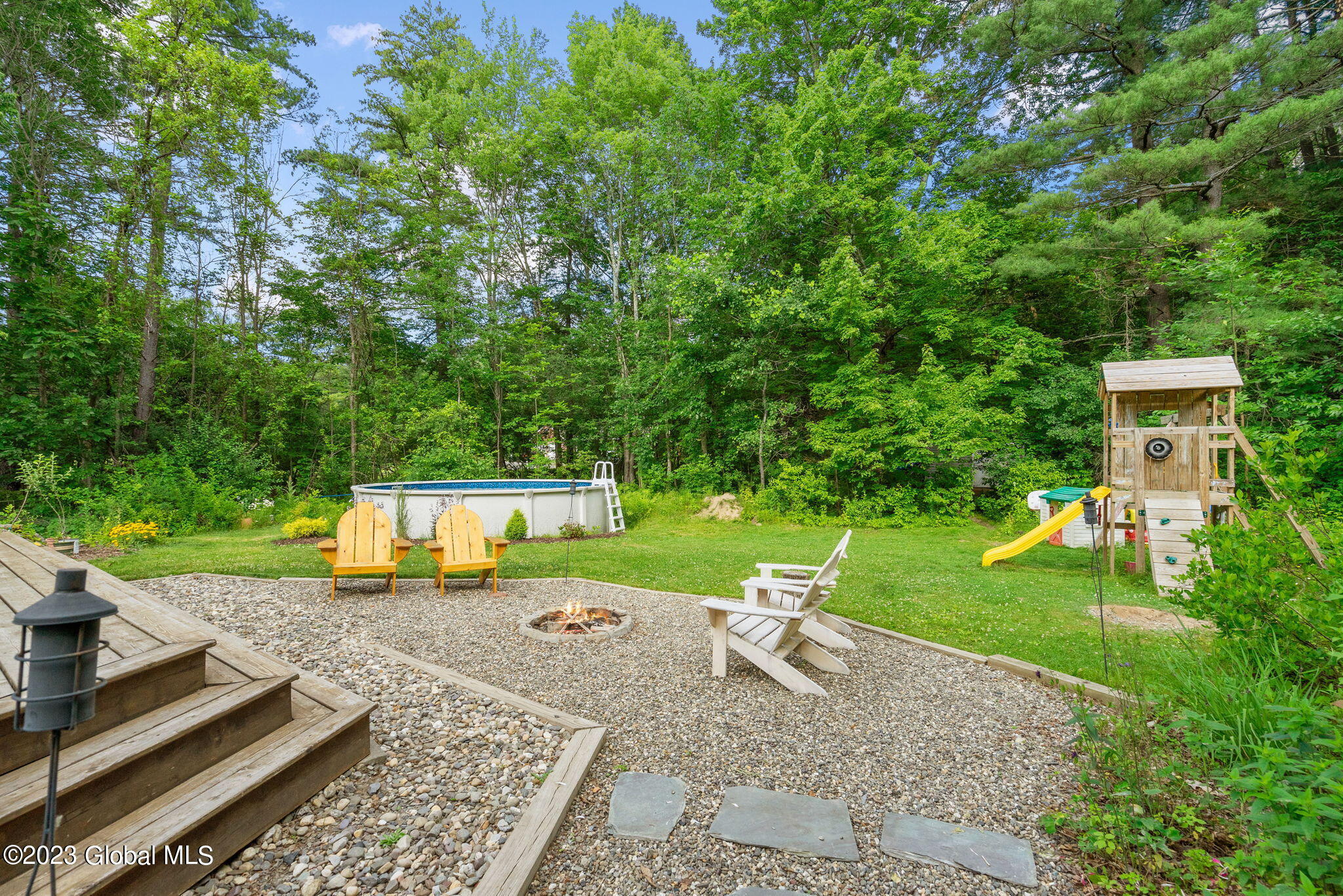 1102 Mohawk Road Niskayuna, NY 12309 - Photo 41 of 56 48
