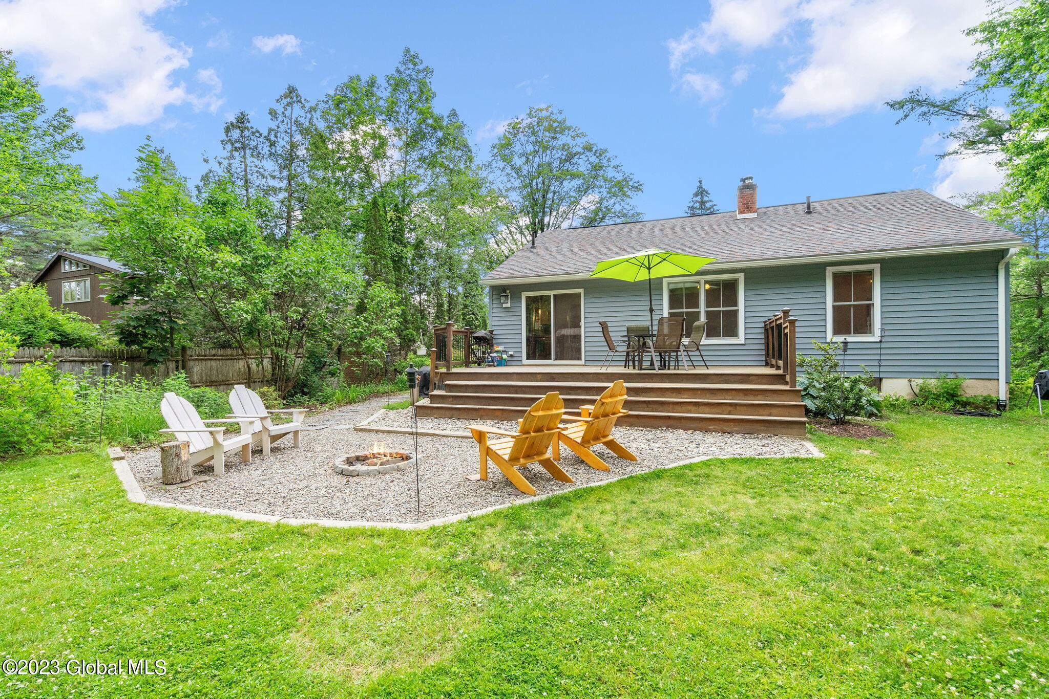 1102 Mohawk Road Niskayuna, NY 12309 - Photo 43 of 56 50