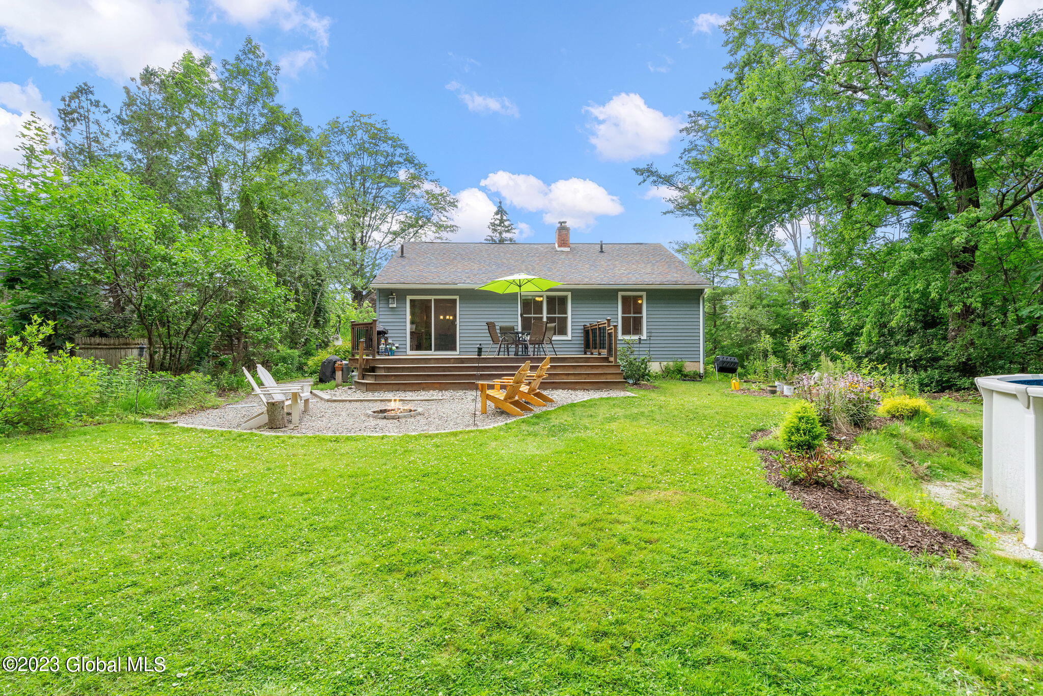 1102 Mohawk Road Niskayuna, NY 12309 - Photo 46 of 56 53