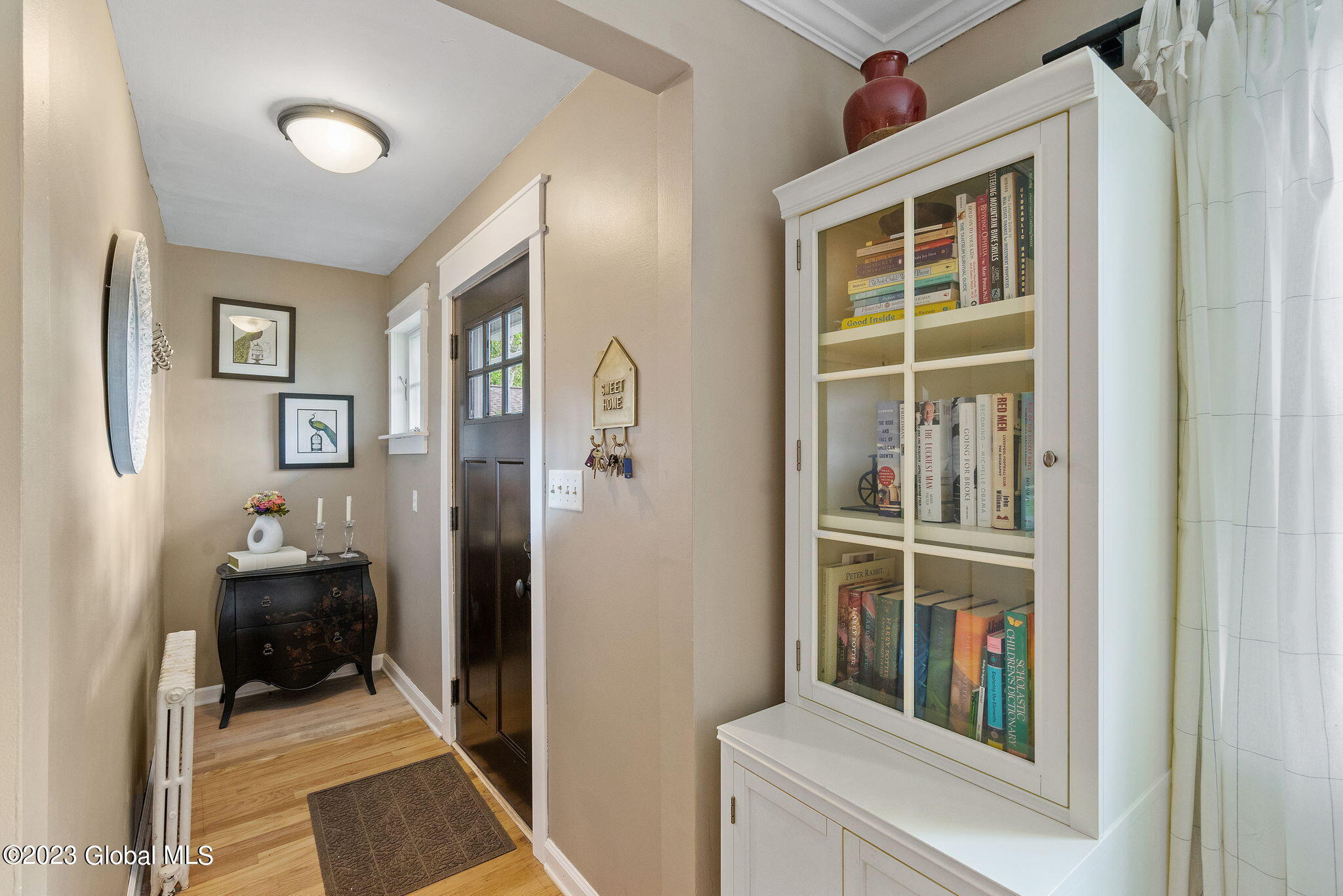 1102 Mohawk Road Niskayuna, NY 12309 - Photo 7 of 56 16