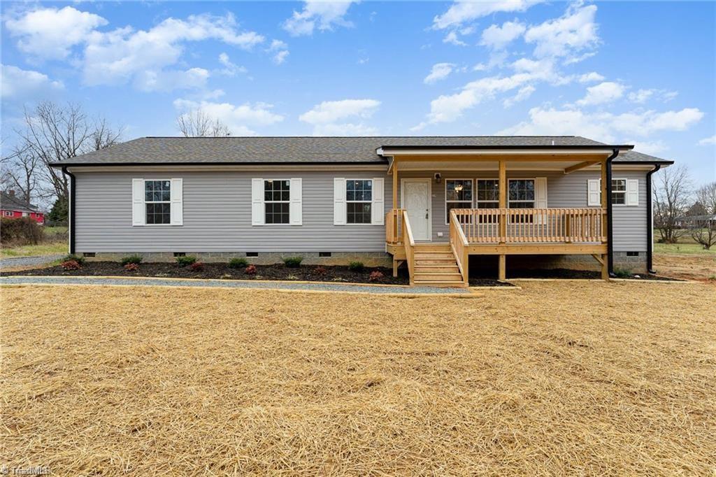 1436 Hwy 65  