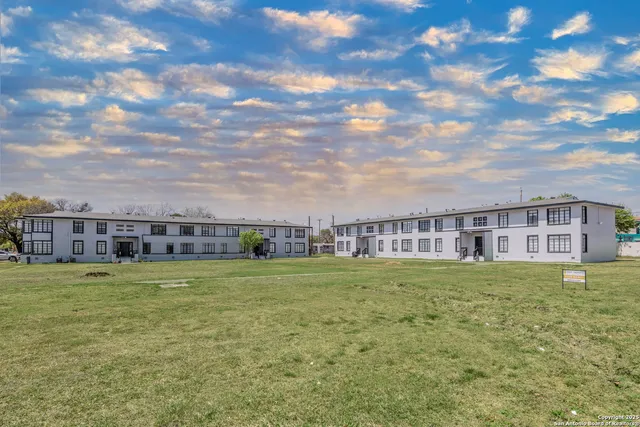 $850 | 2331 Cincinnati Avenue, Unit 2, San Antonio, TX 78228