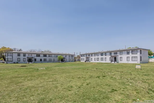 $850 | 2331 Cincinnati Avenue, Unit 2, San Antonio, TX 78228