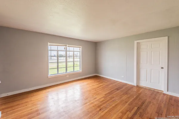 $850 | 2331 Cincinnati Avenue, Unit 2, San Antonio, TX 78228