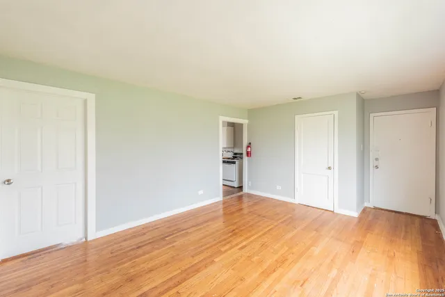 $850 | 2331 Cincinnati Avenue, Unit 2, San Antonio, TX 78228