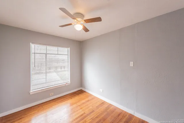 $850 | 2331 Cincinnati Avenue, Unit 2, San Antonio, TX 78228