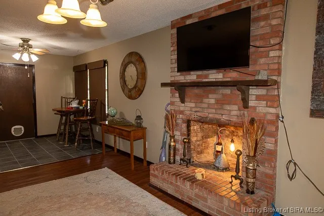 $218,000 | 2131 Seneca Drive, Madison, IN 47250