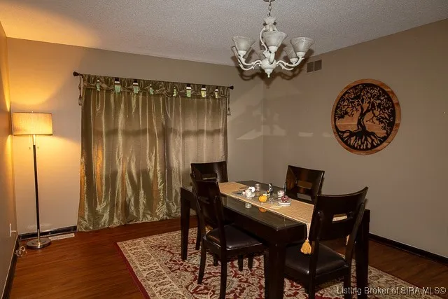 $218,000 | 2131 Seneca Drive, Madison, IN 47250