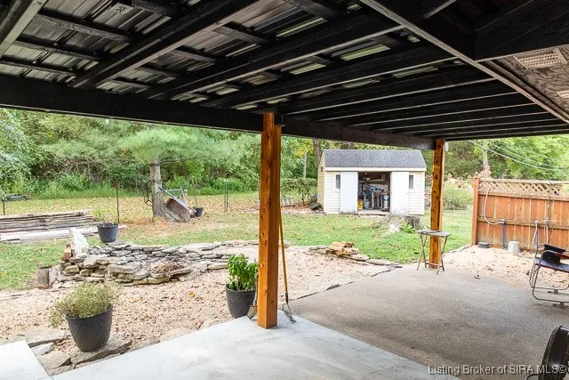 $218,000 | 2131 Seneca Drive, Madison, IN 47250