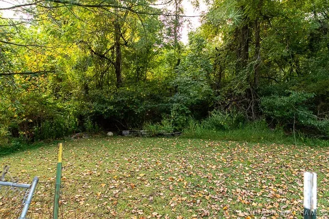 $218,000 | 2131 Seneca Drive, Madison, IN 47250