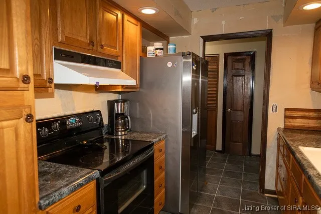 $218,000 | 2131 Seneca Drive, Madison, IN 47250